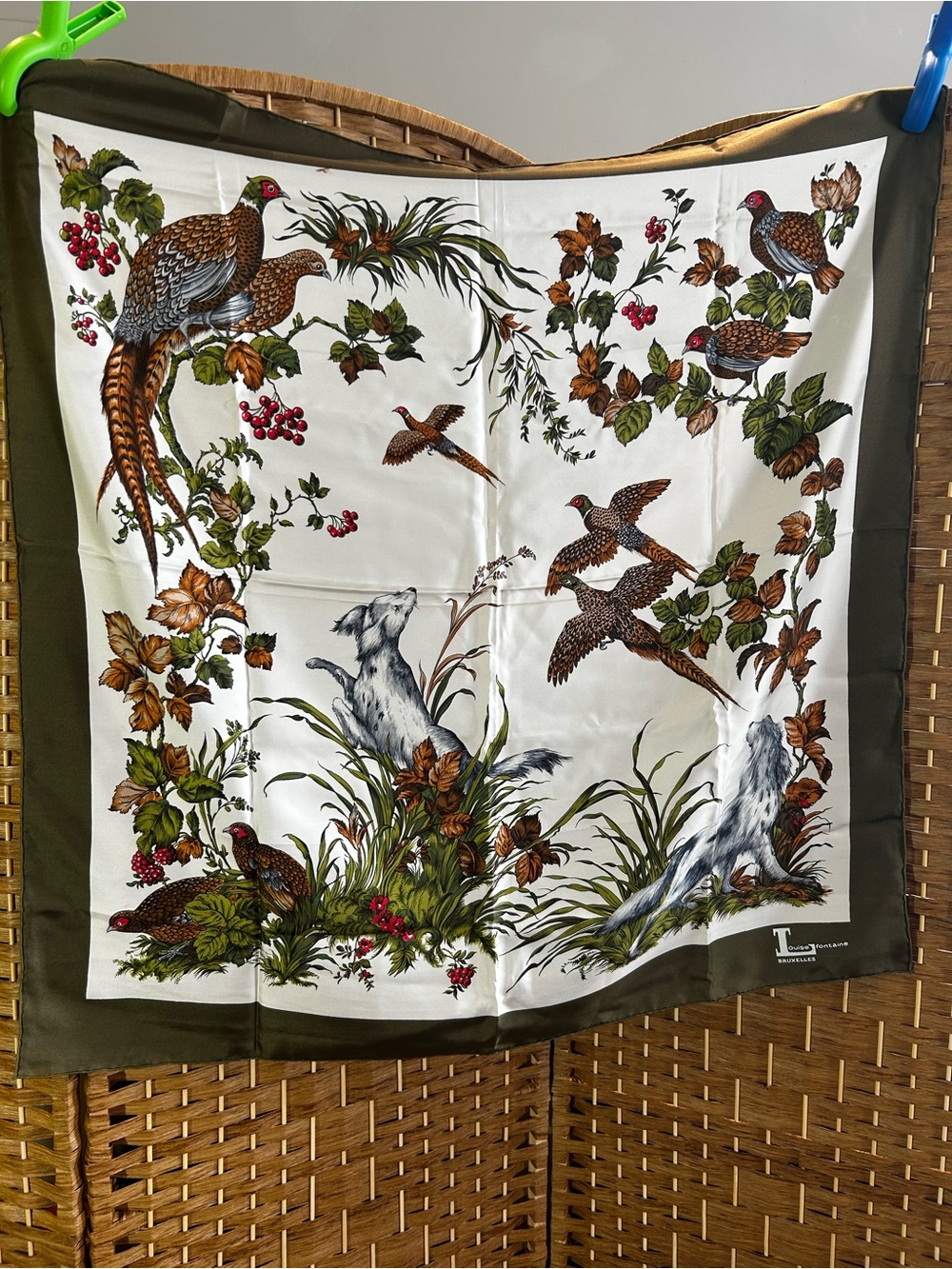 Vintage Louise Fontaine Bruxelles Silk Scarf Hunting Scene Pheasant Dog Sq 34”